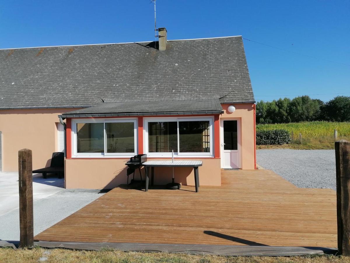 Gite De La Courtoisie Gavray-sur-Sienne Экстерьер фото